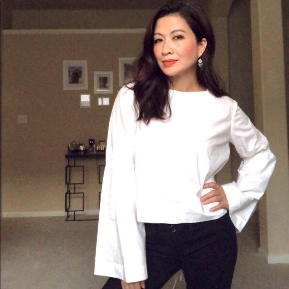 Derek Lam Tops - 💕Derek Lam Long Sleeves Top 💕